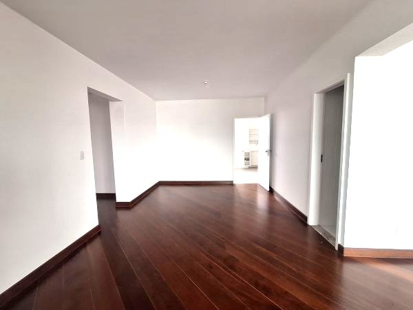 Apartamento, 4 quartos, 216 m² - Foto 5