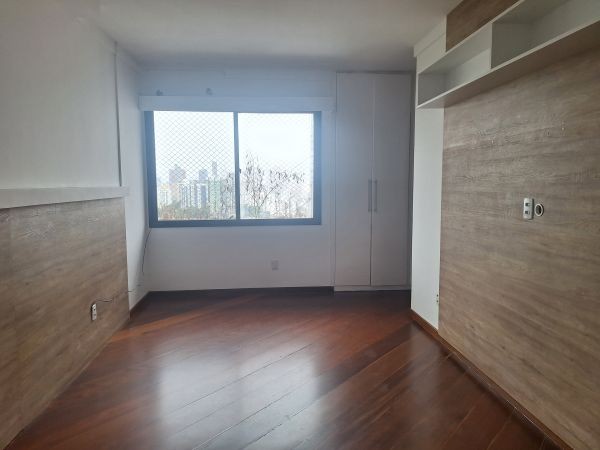 Apartamento, 4 quartos, 216 m² - Foto 27