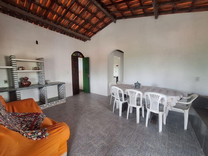 Casa, 6 quartos, 224 m² - Foto 2