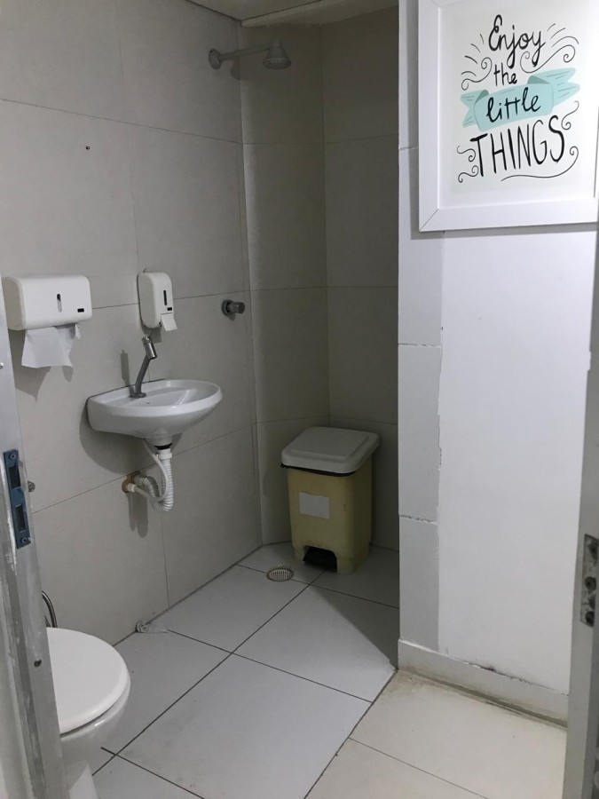 Prédio Inteiro - Foto 1