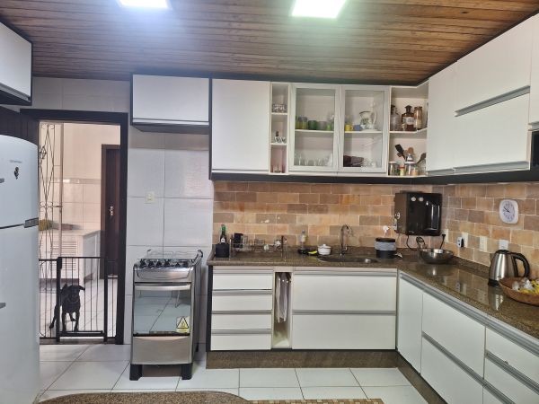 Casa, 6 quartos, 339 m² - Foto 26