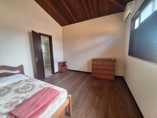 Casa, 6 quartos, 284 m² - Foto 32