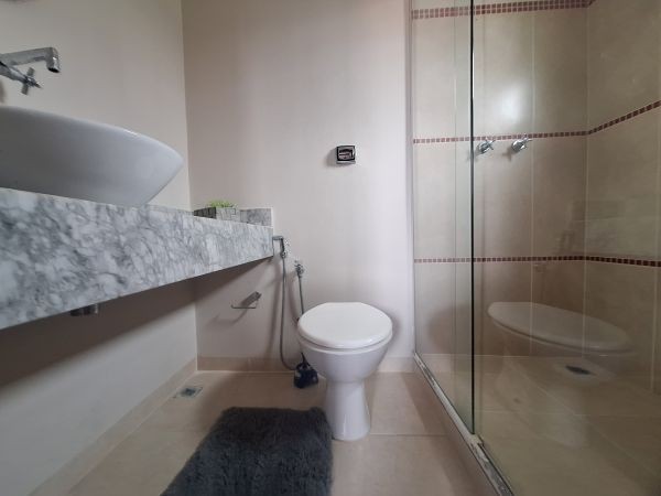 Casa, 6 quartos, 284 m² - Foto 33